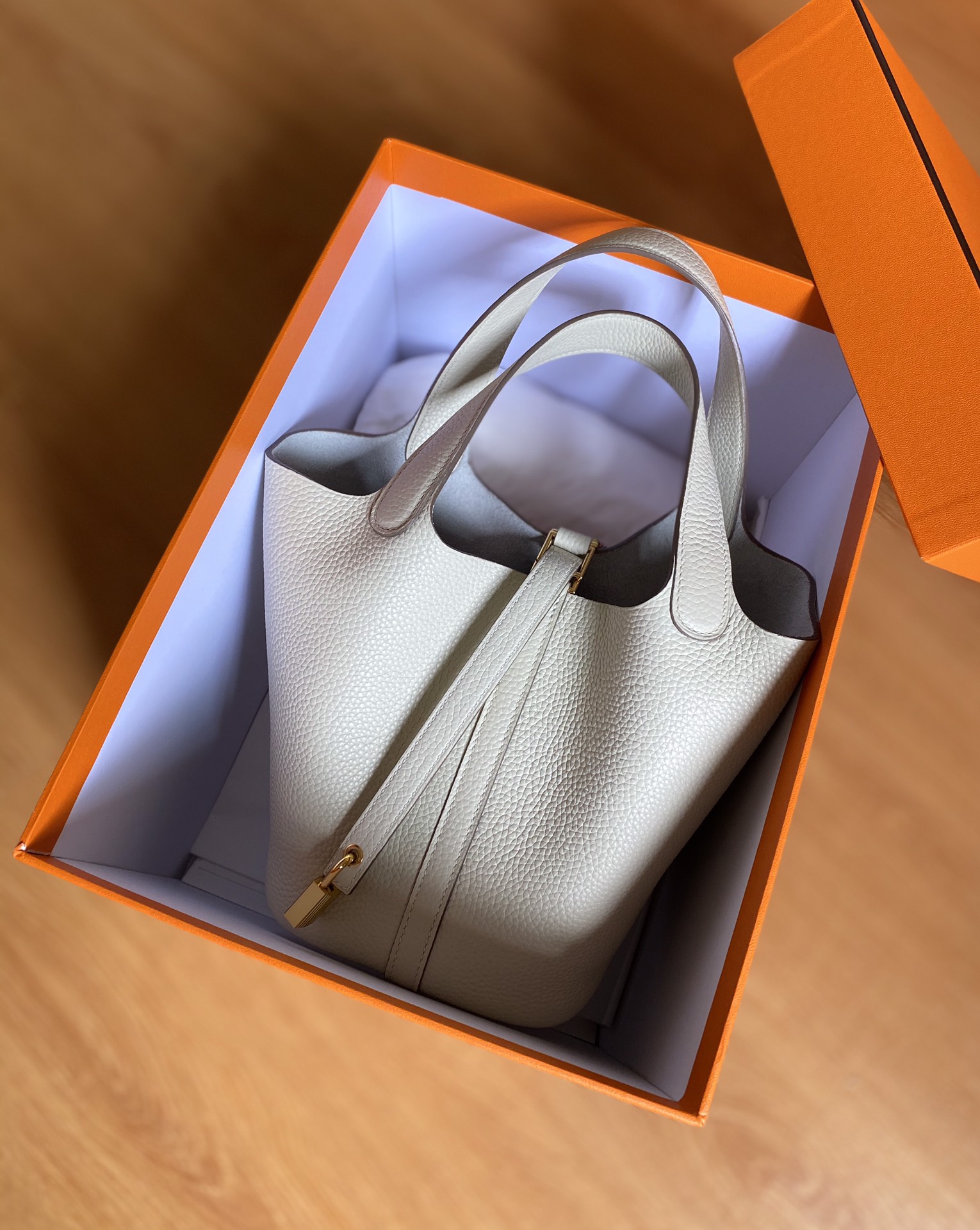 에르메스 피코탄18 화이트 금장